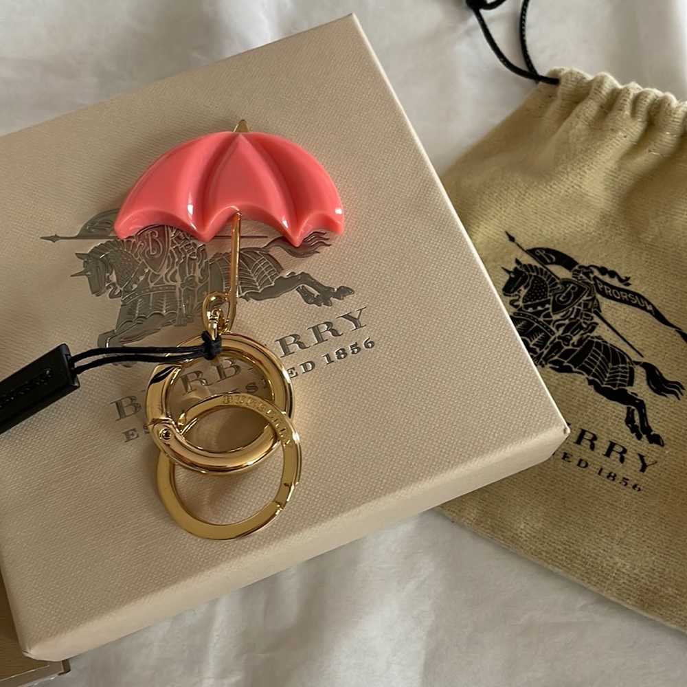 Burberry
Pink New Coral and Gold Umbrella Bag Charm / keychain